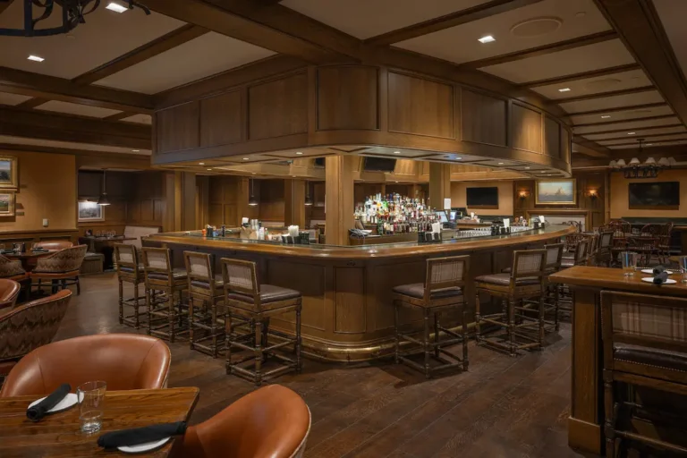 Cherokee Town Club bar area upgraded with a modern AV solution for seamless events and social gatherings
